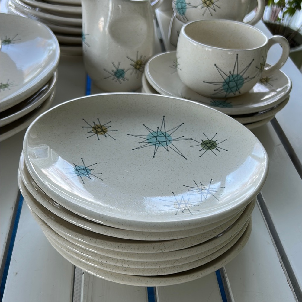 Vintage Franciscan Set of Seven Bread Plates with Atomic Starburst